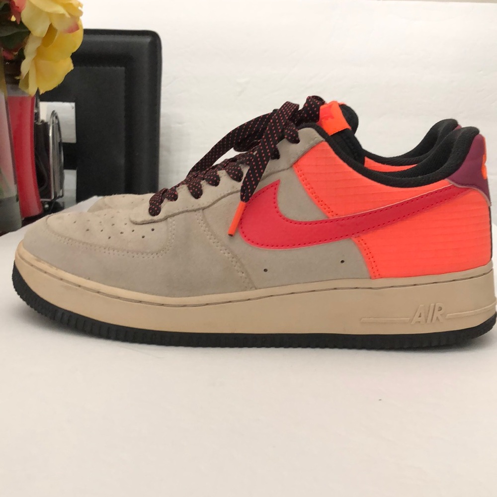 NIKE AIR FORCE 1 LOW ACG LIGHT OREWOOD BROWN RUNNING SNEAKERS MENS SIZE 9.5